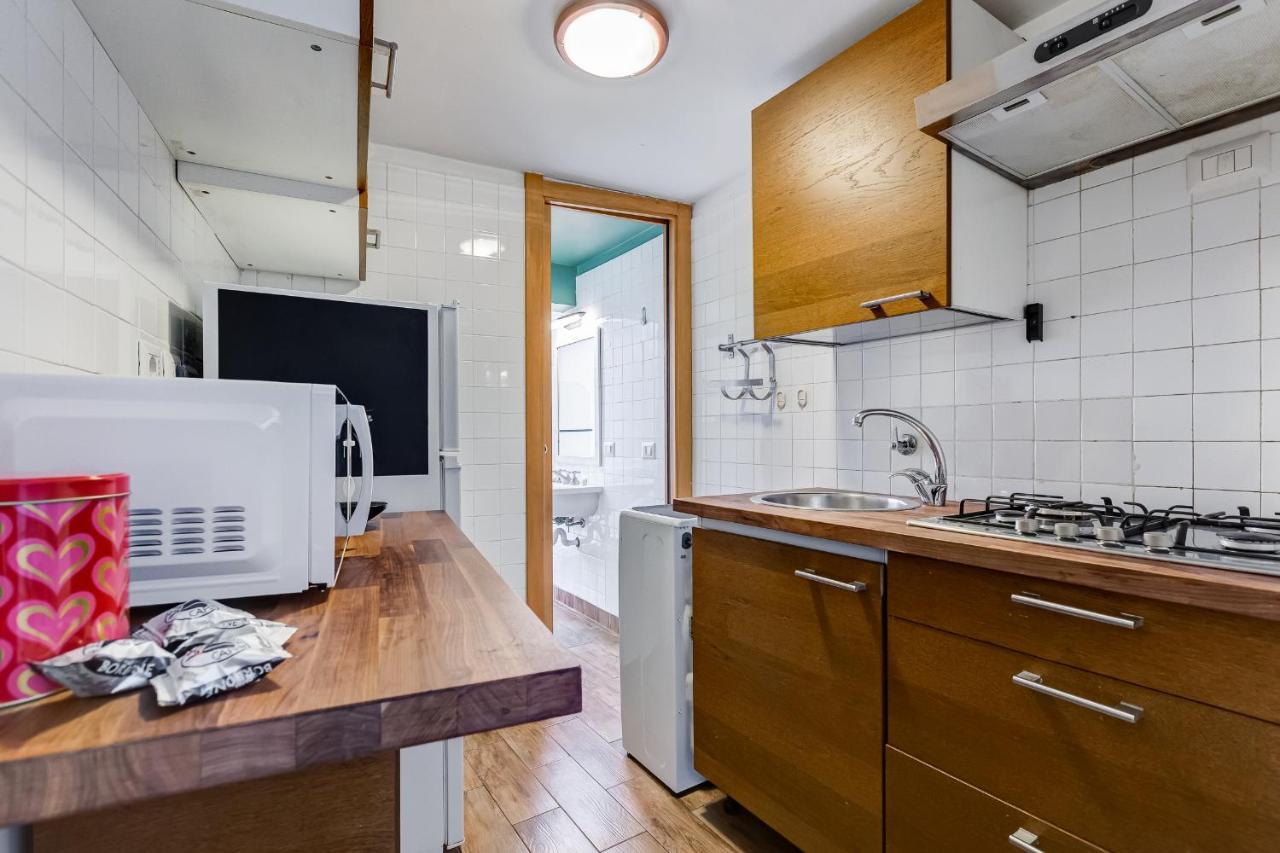 Vivilo Collection - Spanish Steps Macelli Apt With Private Terrace روما المظهر الخارجي الصورة