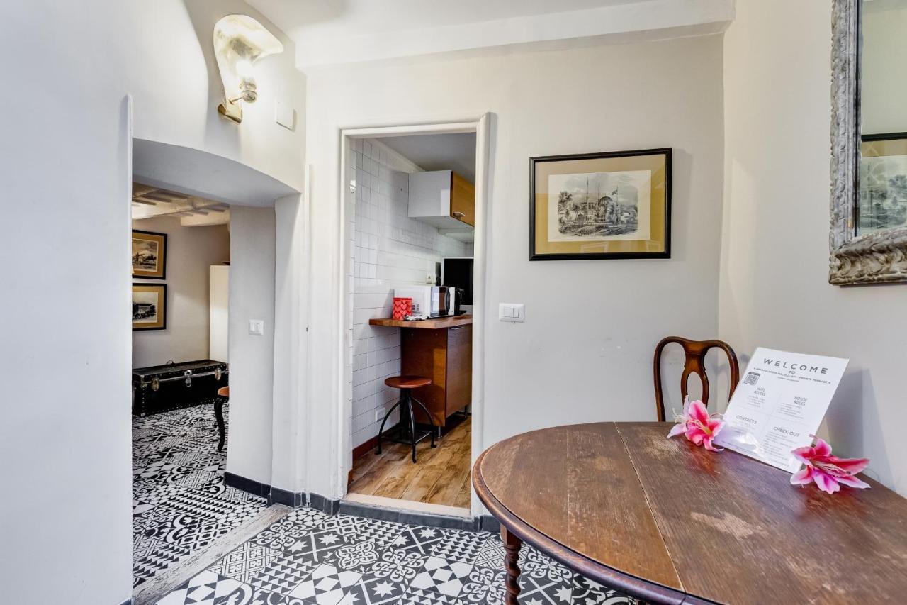 Vivilo Collection - Spanish Steps Macelli Apt With Private Terrace روما المظهر الخارجي الصورة