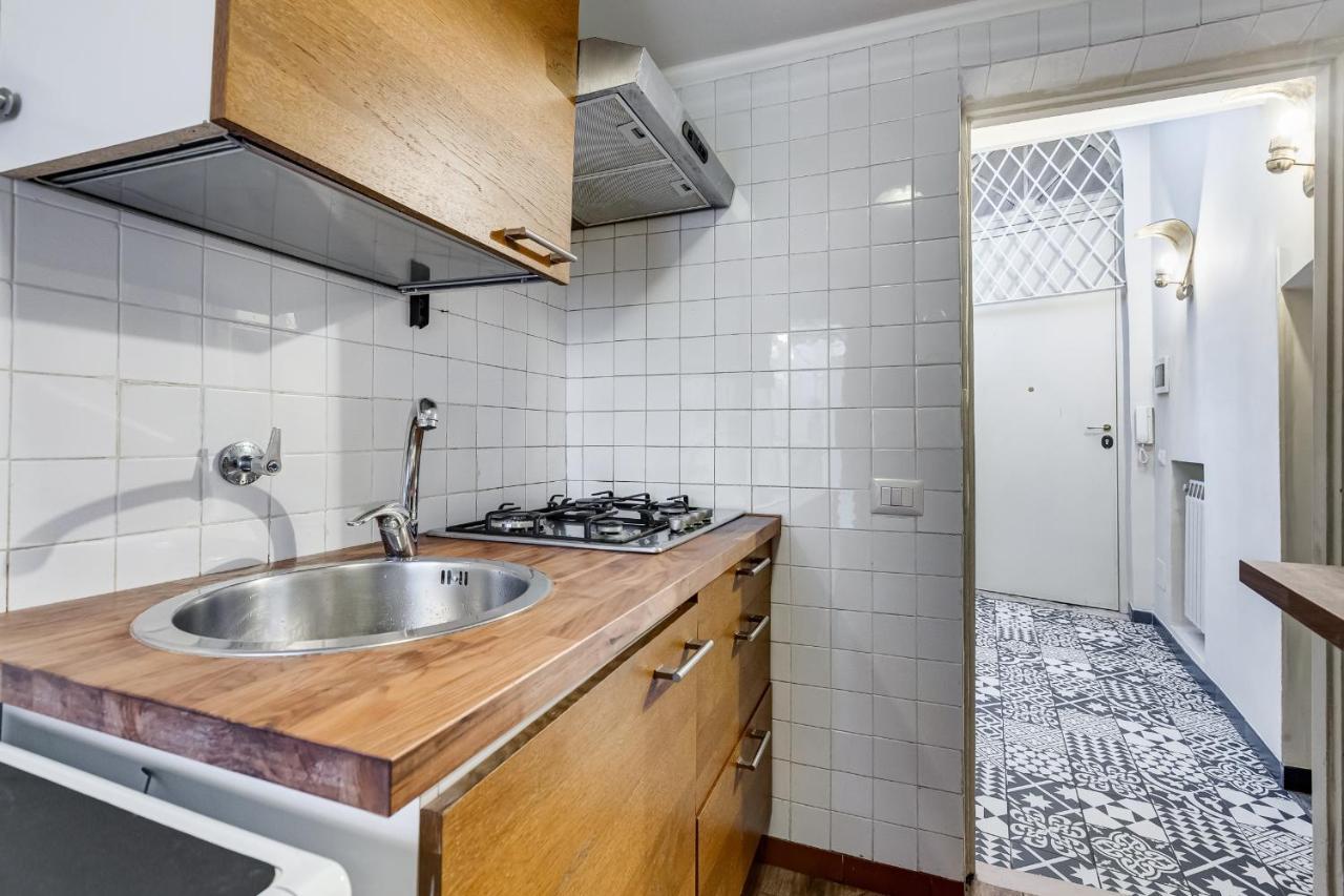Vivilo Collection - Spanish Steps Macelli Apt With Private Terrace روما المظهر الخارجي الصورة
